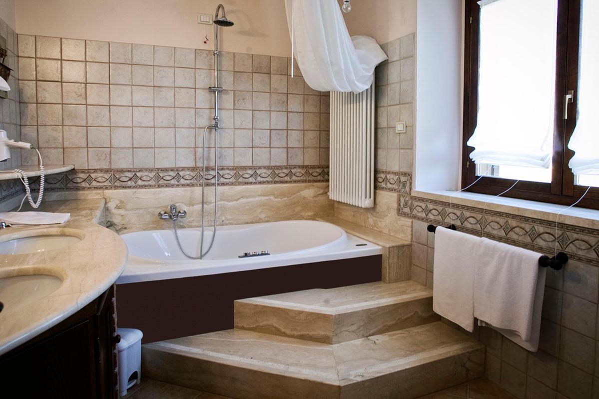 Il Casale Del Ra Tuoro sul Trasimeno Quarto foto